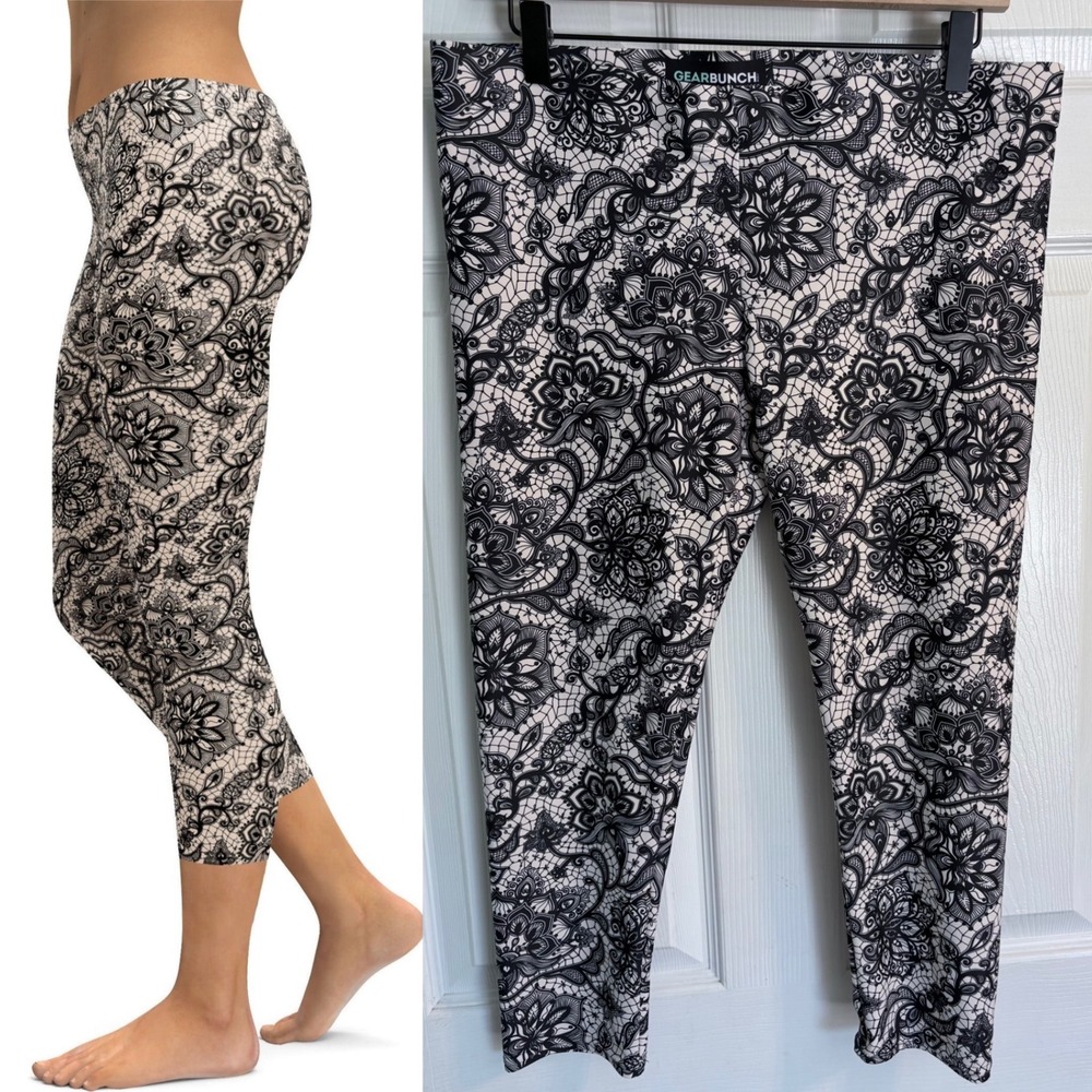 Gearbunch Leggings XL Black White Faux Floral Lace Mandala Print Cropped Capri